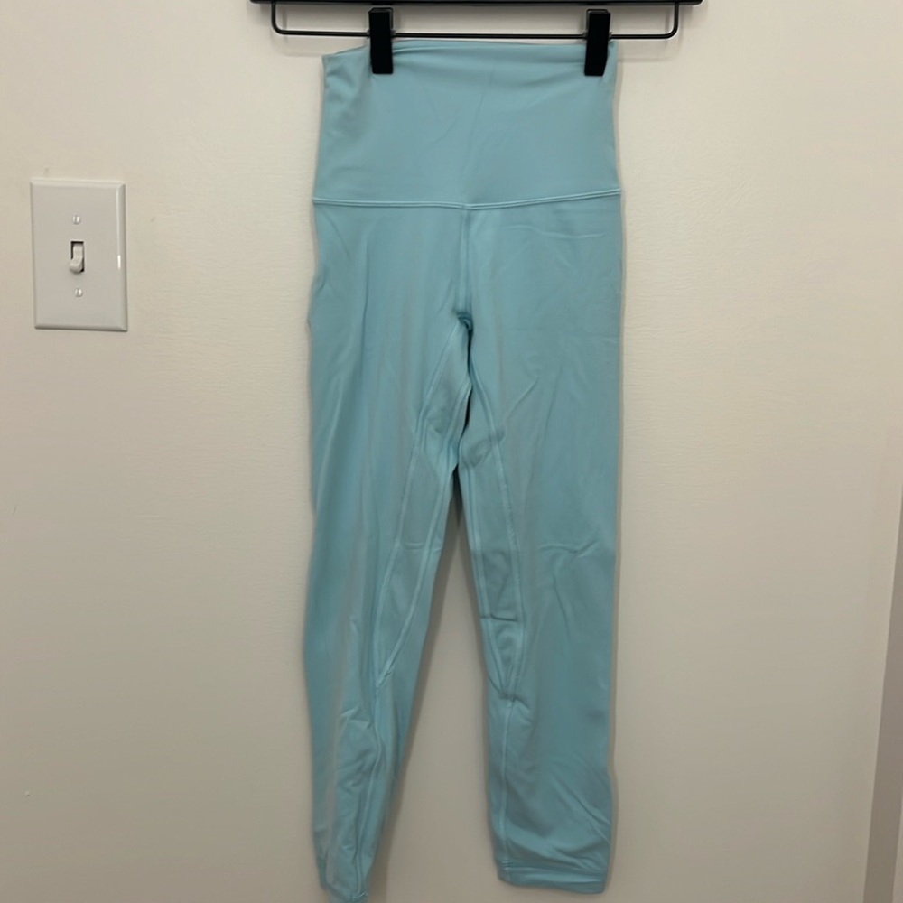 SIZE 0 LULULEMON LEGGINGS